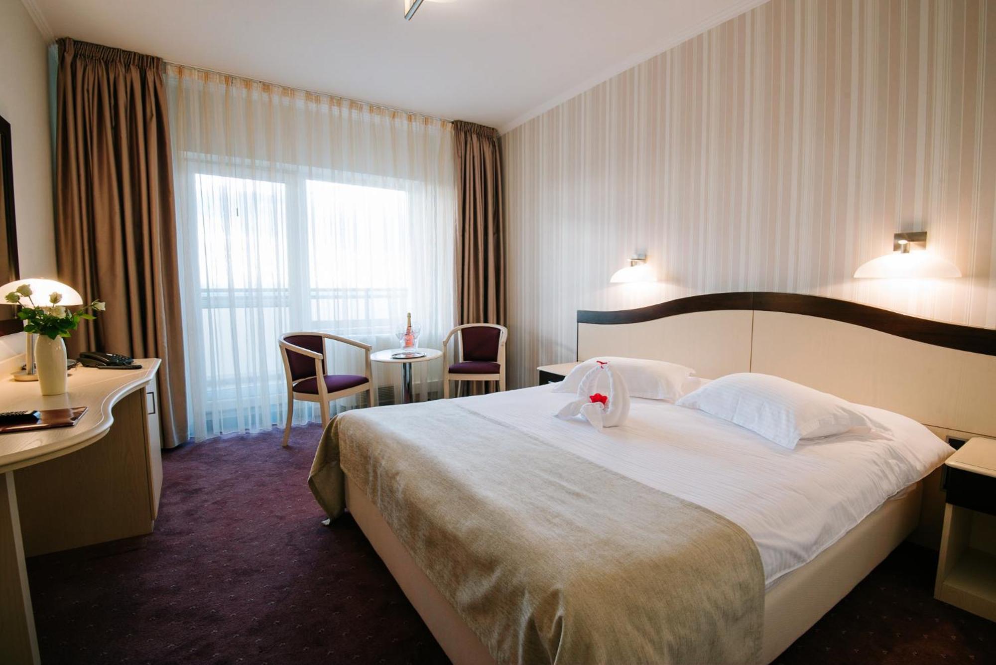 Caprioara Spa&Wellness Resort Covasna Ngoại thất bức ảnh